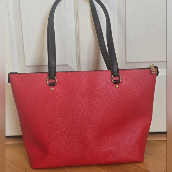 Like New Red Coach Gallery Tote with Black trim - Picture 4 of 6